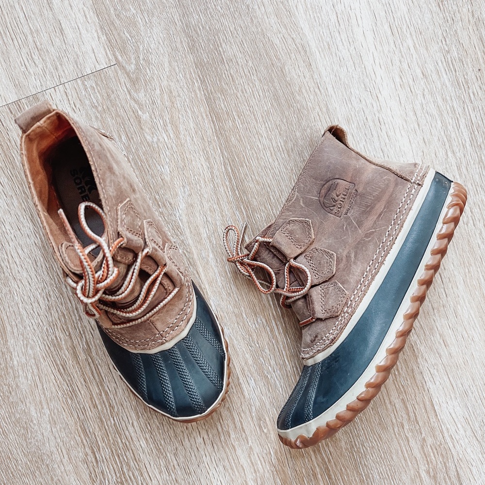 Sorel out n about duck boots